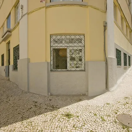 ホームステイ Martim Moniz A